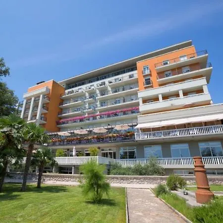 Hotel Camellia