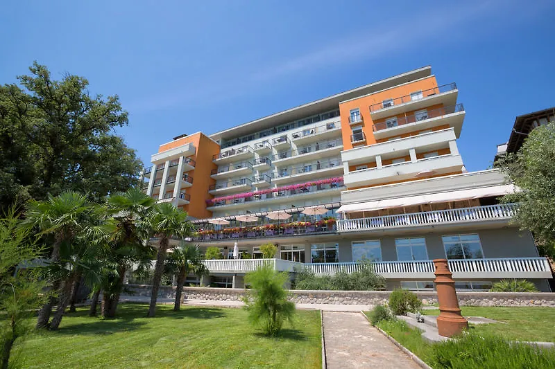 Hotel Camellia