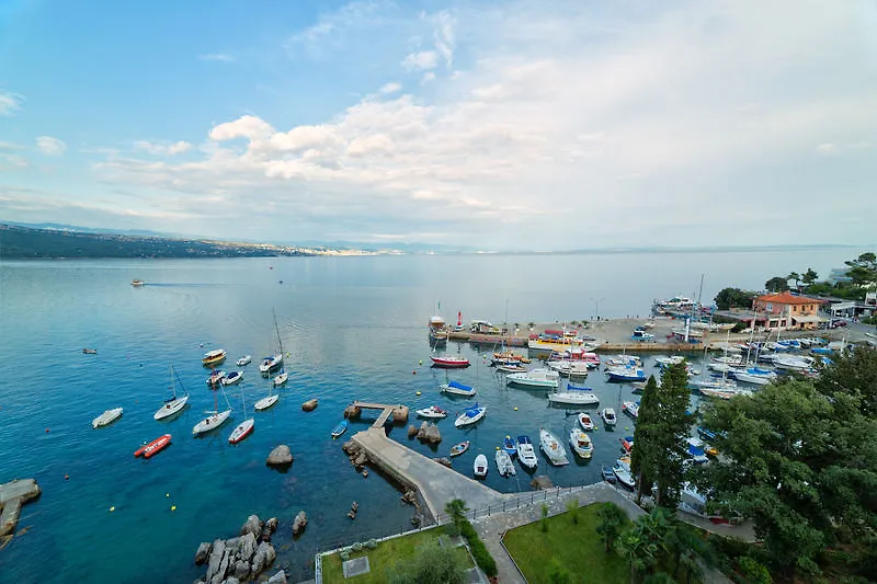 Hotel Camellia 4*, Opatija