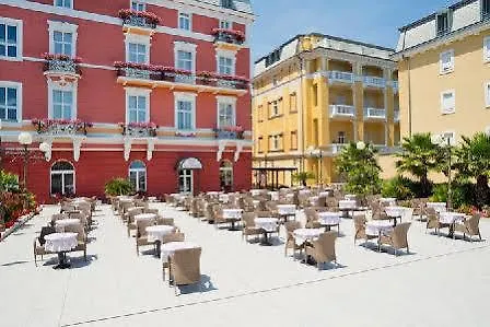 Hotel Camellia